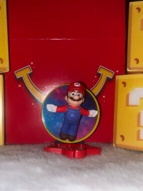 McDonald’s Super Mario Galaxy Backpack Clip/Keychain